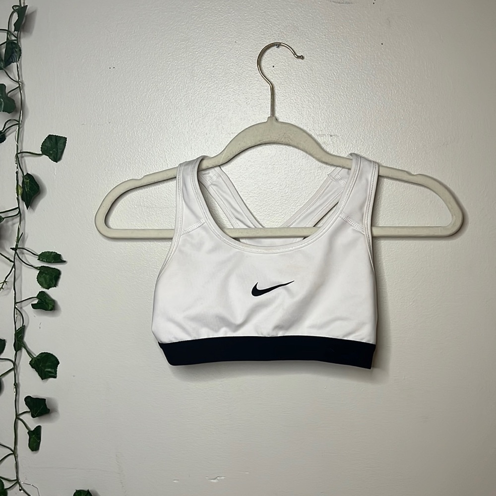 NIKE DRI FIT SPORTS BRA